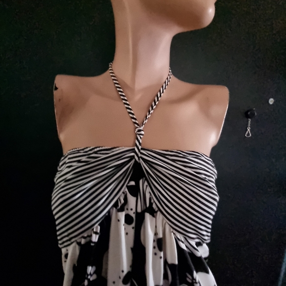 Hot Options Floral summer strap dress - Picture 4 of 7